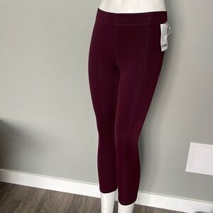 Ivy park 3/4th Sculpting Leggings NEW